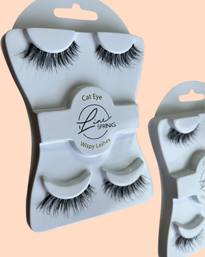 Cat eye wispy lashes